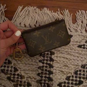 Louis Vuitton Auth LV keychain card monogram pouch